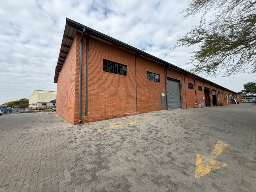 Commercial Property for Sale in Waterval East North West